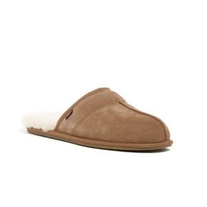 UGG Leisure Suede Faux Shearling Lined Slipper